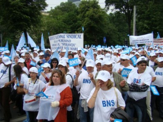 BNS anunţă proteste în cazurile Petrom şi Portul Constanţa